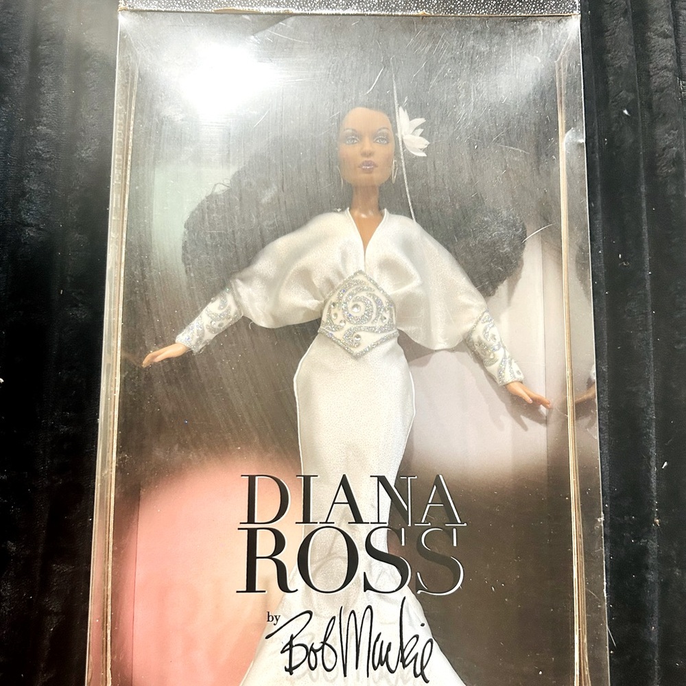 New 2003 MATTEL Limited Edition Bob Mackie "DIANA ROSS" Barbie Doll